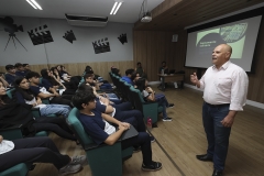 Redel-Furtado-ministra-palestra-para-alunos-do-SESC-Foto-Edemir-Rodrigues-11