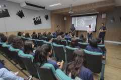 Redel-Furtado-ministra-palestra-para-alunos-do-SESC-Foto-Edemir-Rodrigues-5